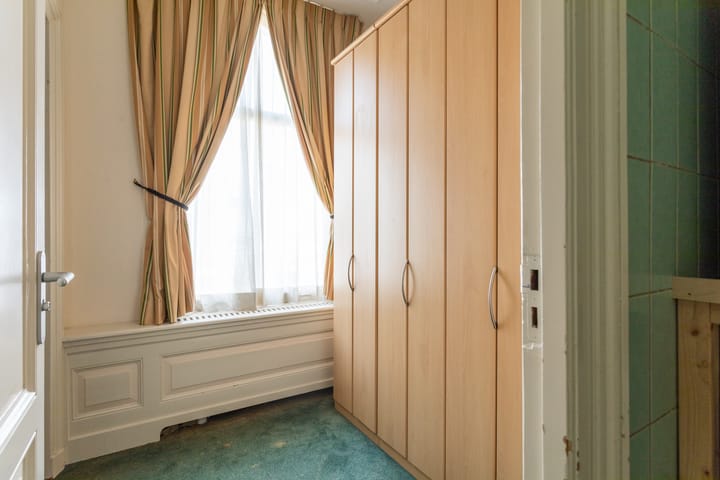 Foto 38 van Van Swietenstraat 128