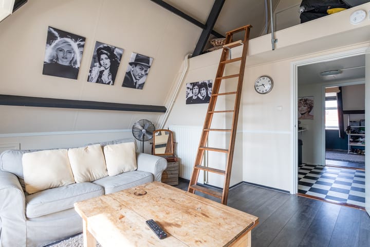 Foto 47 van Van Swietenstraat 128