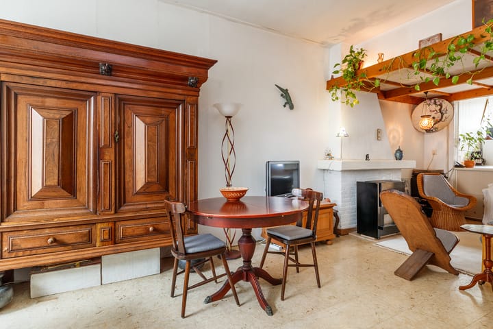 Foto 8 van Douwes Dekkerstraat 62