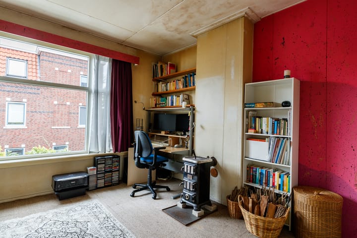 Foto 18 van Douwes Dekkerstraat 62