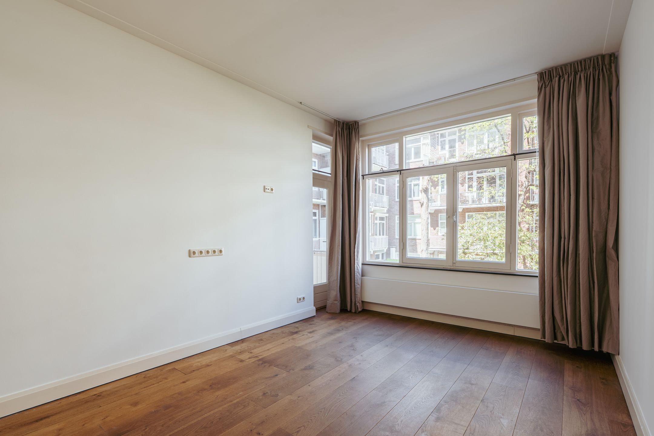 Foto 12 van Murillostraat 12-1