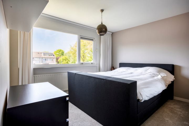 Photo 9 of Heilige Stoel 3820