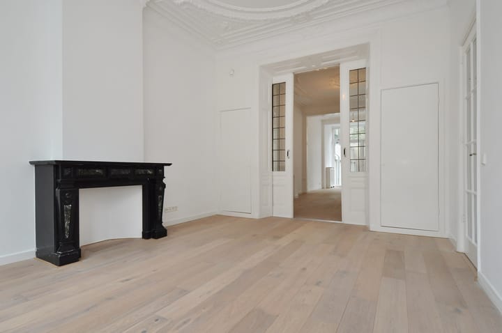 Photo 9 of Bezuidenhoutseweg 205