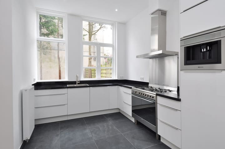 Photo 18 of Bezuidenhoutseweg 205