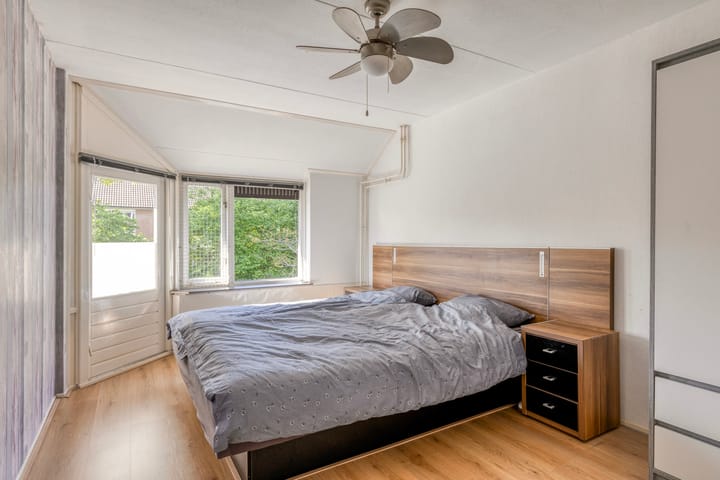 Foto 15 van Troelstrastraat 12