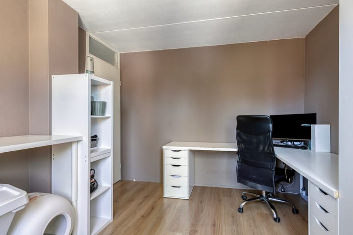 Foto 18 van Troelstrastraat 12