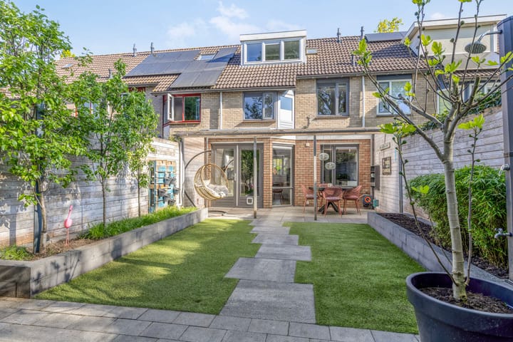 Foto 25 van Troelstrastraat 12