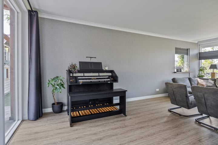 Foto 9 van Kanaalweg Zuid 13