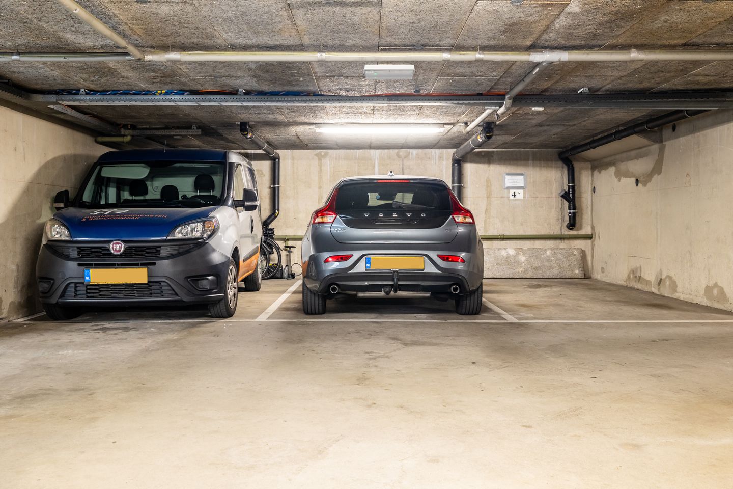 Photo 35 of J.F. Kennedylaan 4-B