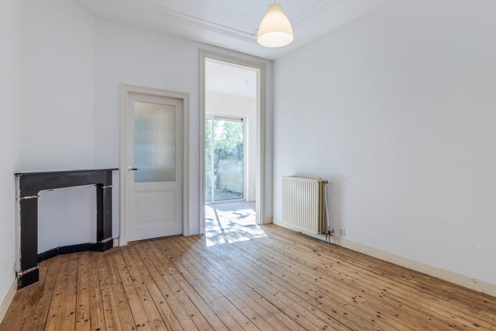 Photo 10 of Coehoornstraat 35