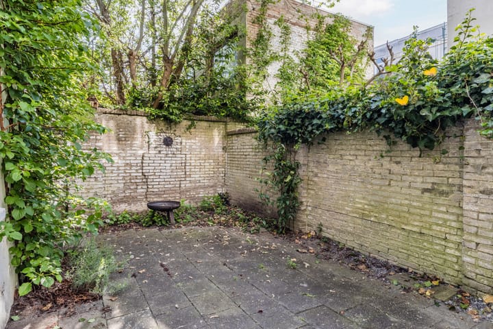 Photo 30 of Coehoornstraat 35