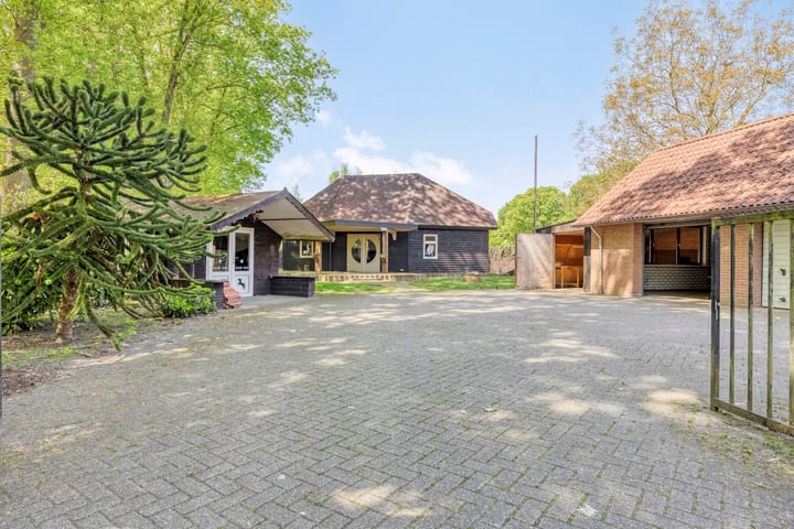 Photo 46 of Handelseweg 34