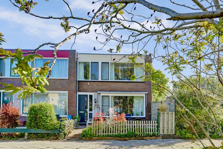 Foto 1 van Ruimtevaartbaan 35