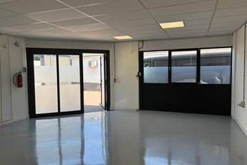View photos