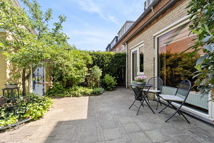 Foto 40 van Abdij van Egmondstraat 49