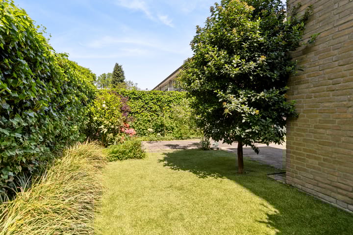 Foto 43 van Abdij van Egmondstraat 49