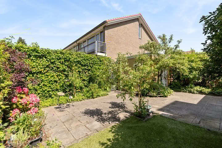 Foto 44 van Abdij van Egmondstraat 49