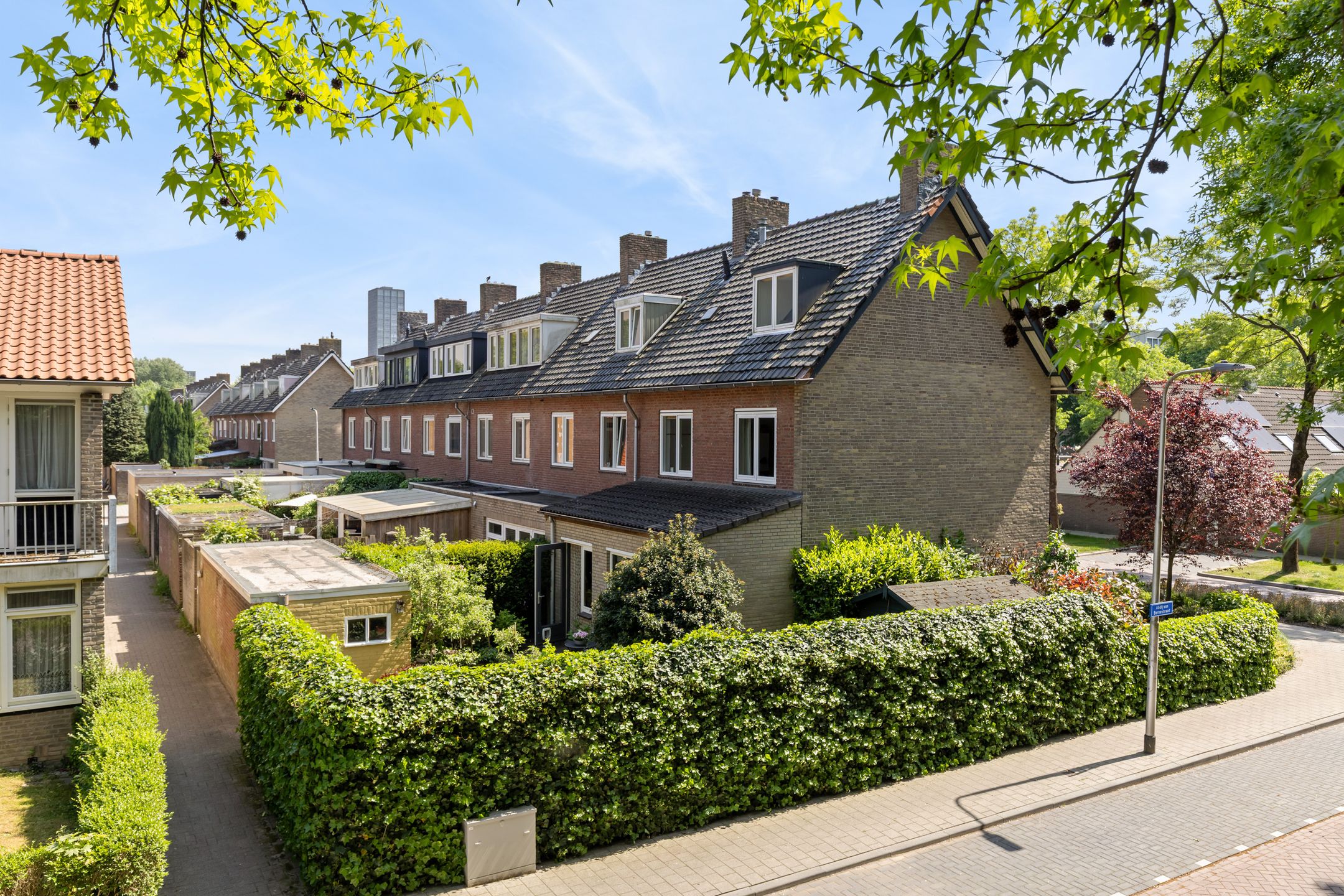 Foto 48 van Abdij van Egmondstraat 49