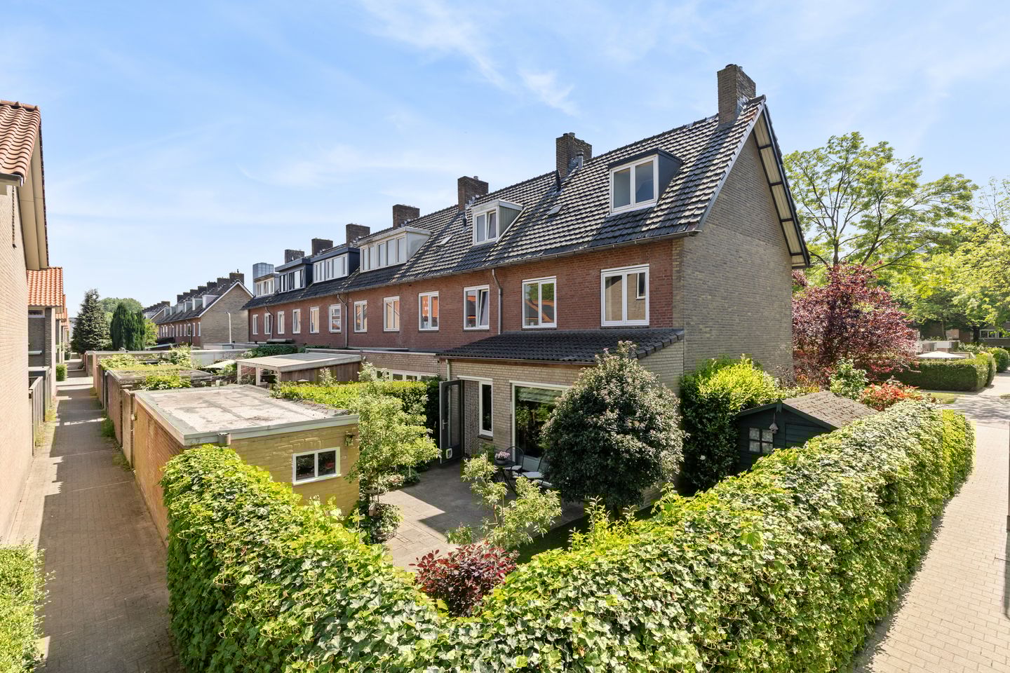 Foto 49 van Abdij van Egmondstraat 49