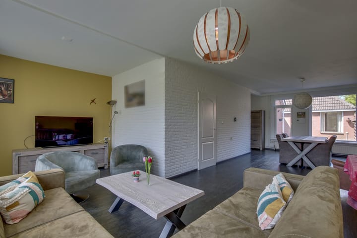 Foto 3 van Zilverschoon 18