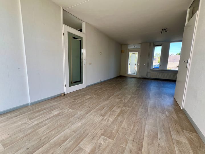 Foto 16 van Zonnebloemstraat 10