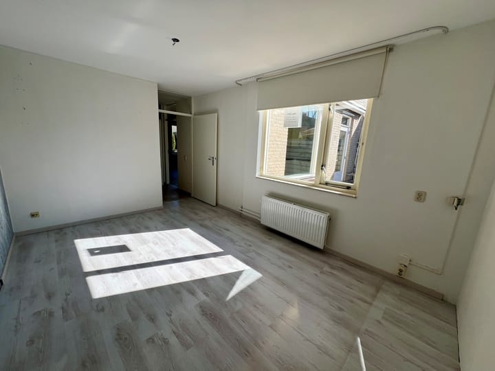 Photo 17 of Zonnebloemstraat 10