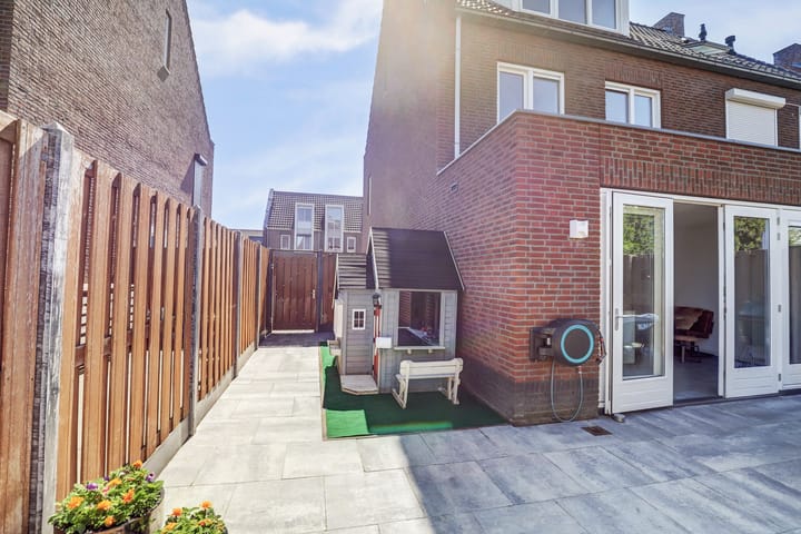 Foto 32 van Broekweg 20