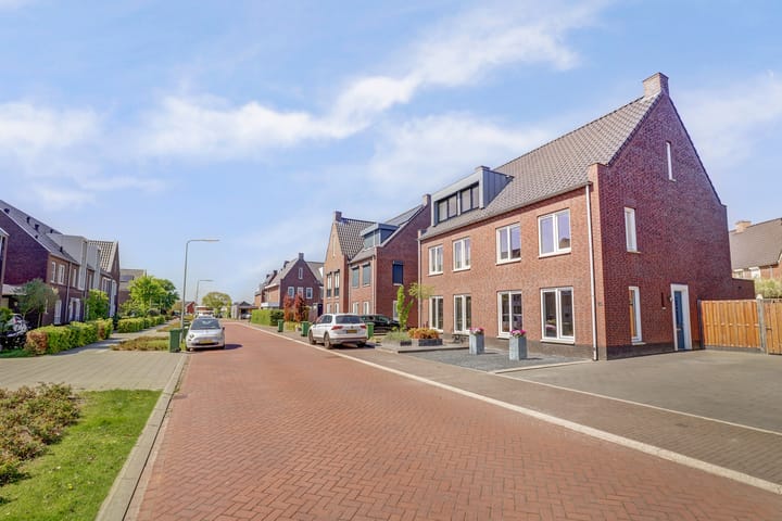 Foto 36 van Broekweg 20