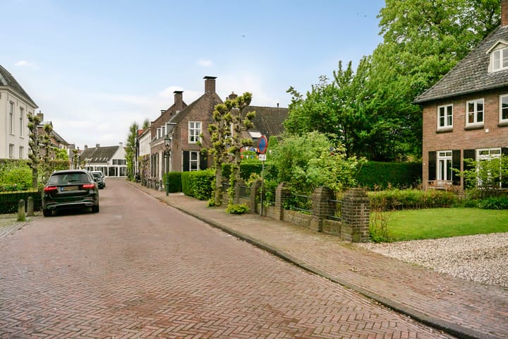 Foto 2 van Overstraat 15