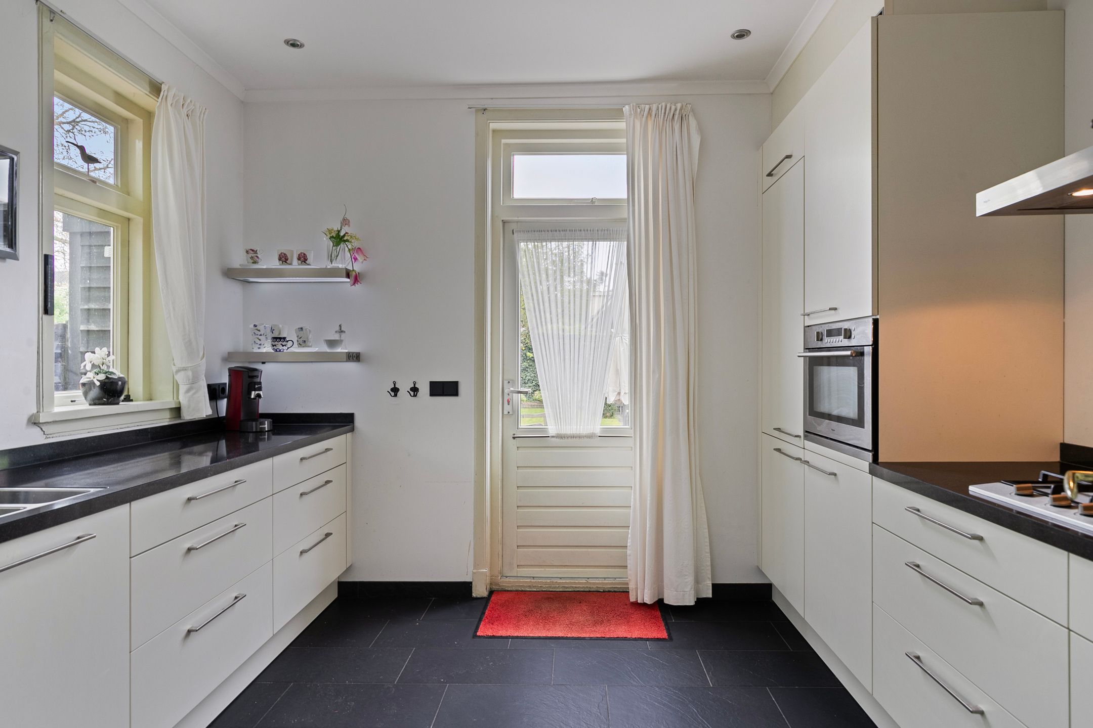 Foto 9 van Overstraat 15