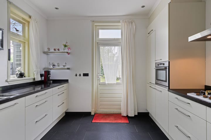 Foto 9 van Overstraat 15