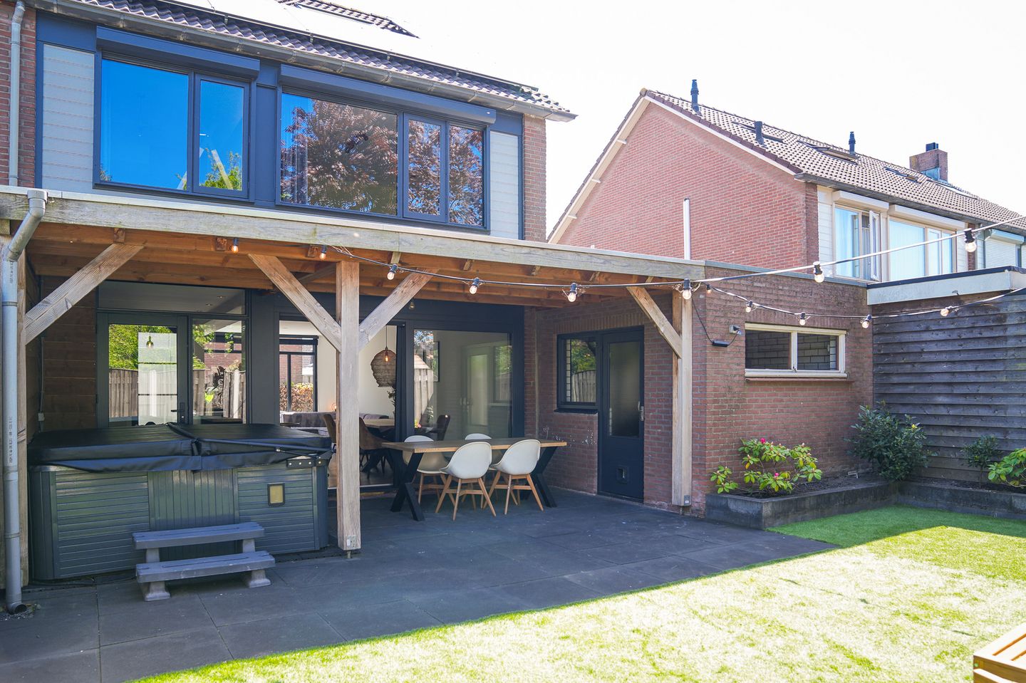 Photo 34 of Frederik Hendrikstraat 29