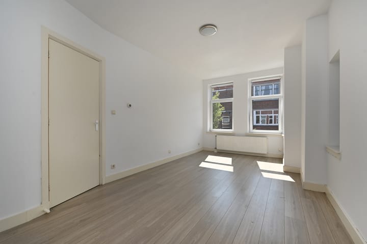 Foto 9 van Elise van Calcarstraat 45