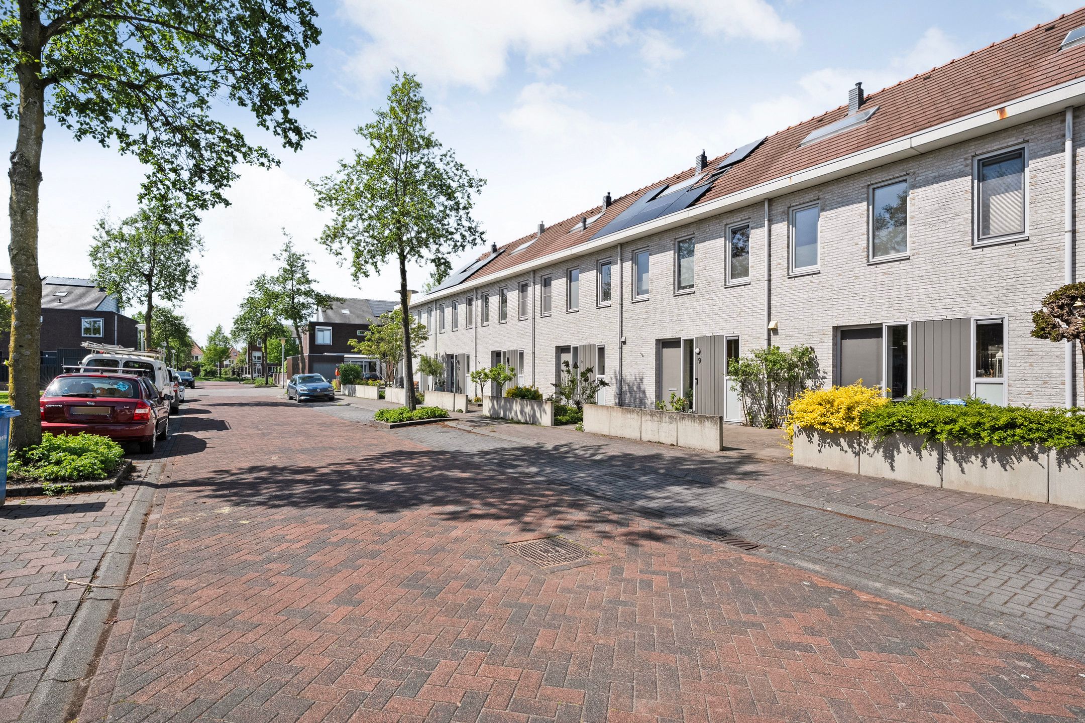 Photo 6 of Damstraat 11