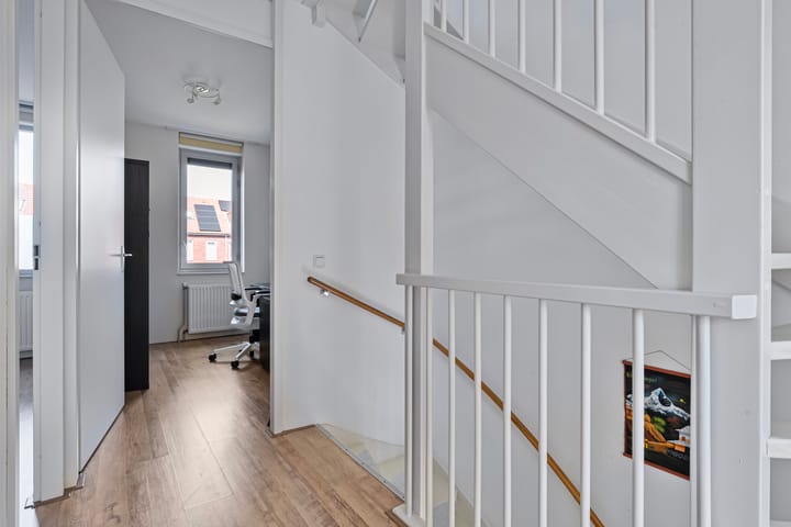 Foto 15 van Damstraat 11