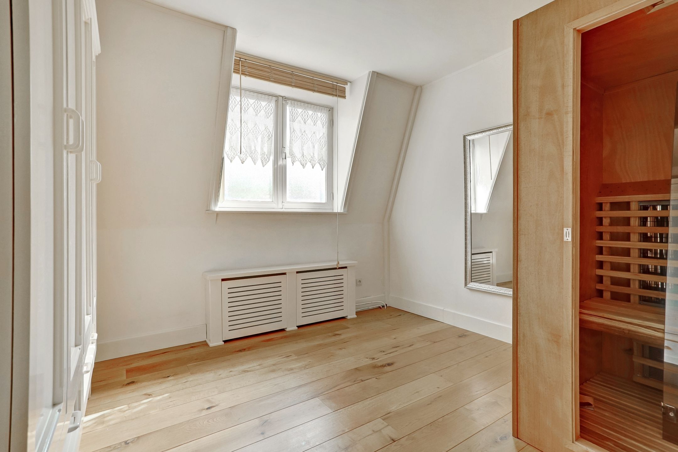 Photo 24 of Kapelstraat 99