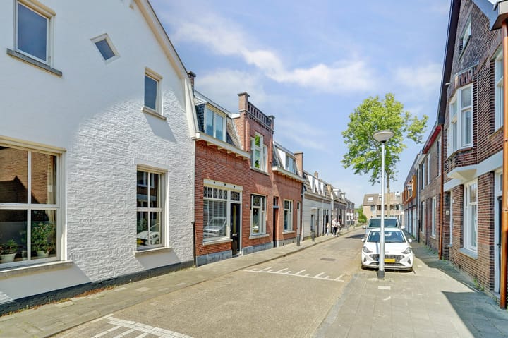 Foto 33 van Kapelstraat 99