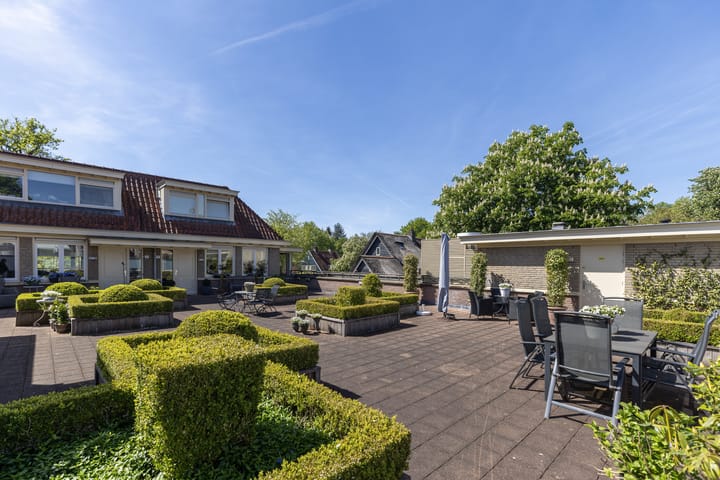 Foto 3 van Plein 1945 15