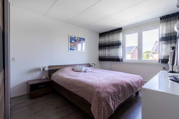 Foto 24 van van der Heydenstraat 24