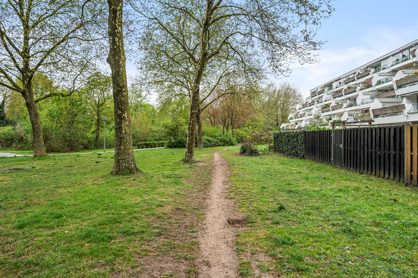 Photo 4 of Laathof 137