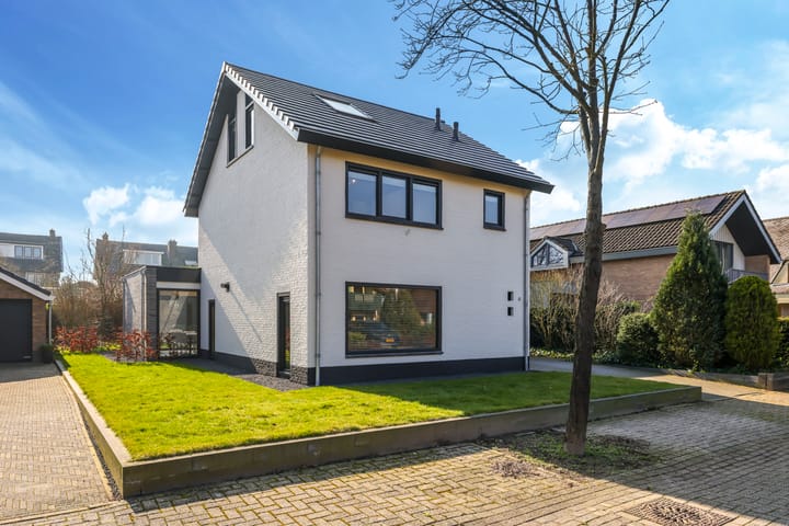 Photo 3 of van der Grijnstraat 47