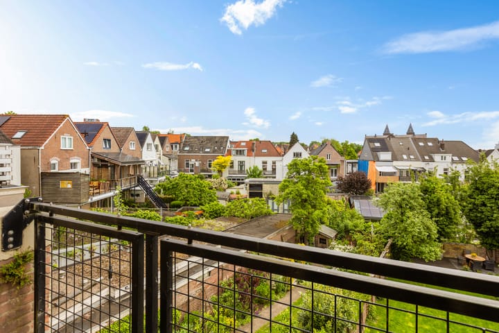 Photo 7 of Apeldoornseweg 82-2