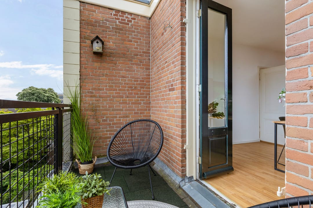 Foto 8 van Apeldoornseweg 82-2