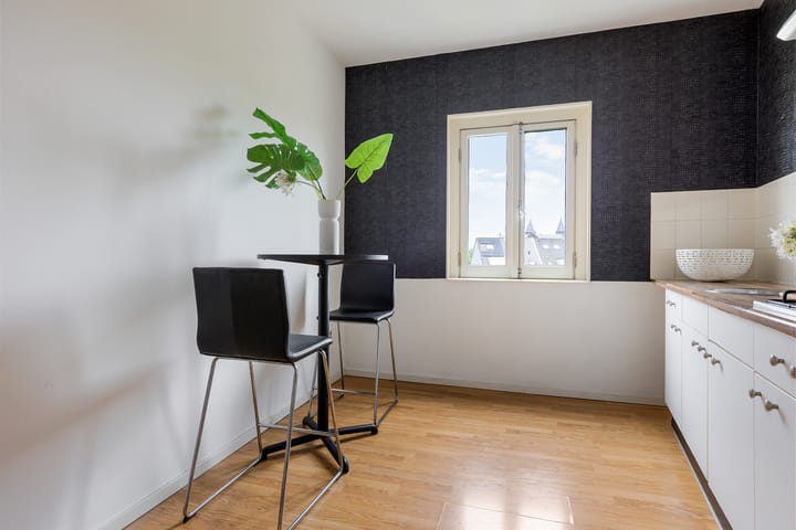 Photo 21 of Apeldoornseweg 82-2