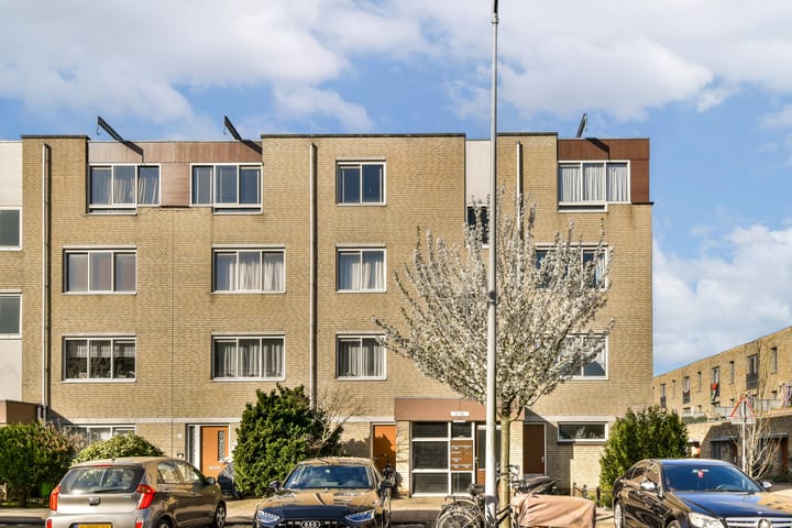 Foto 25 van Volharding 12