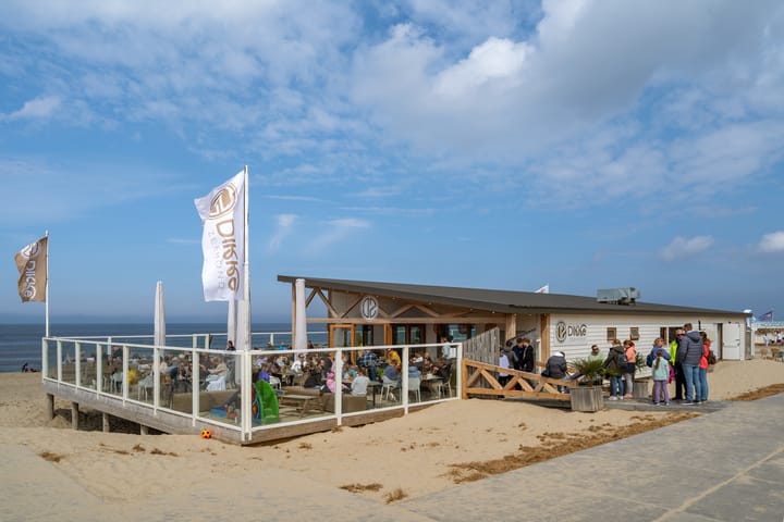 Photo 42 of Brink 10