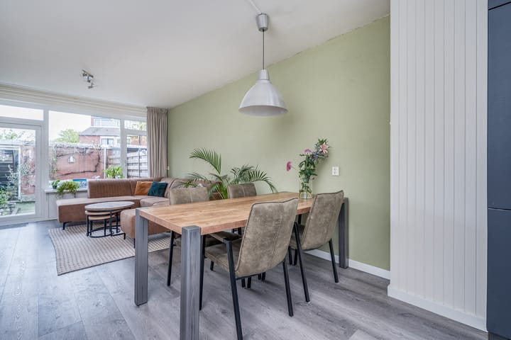 Photo 7 of St. Luciabaai 19