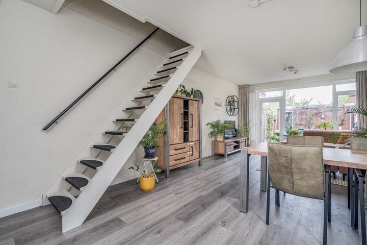 Photo 6 of St. Luciabaai 19