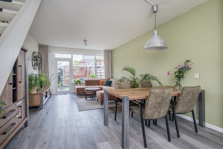 Photo 10 of St. Luciabaai 19