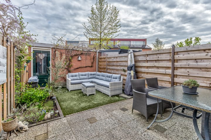 Photo 13 of St. Luciabaai 19